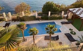 Povile Suites